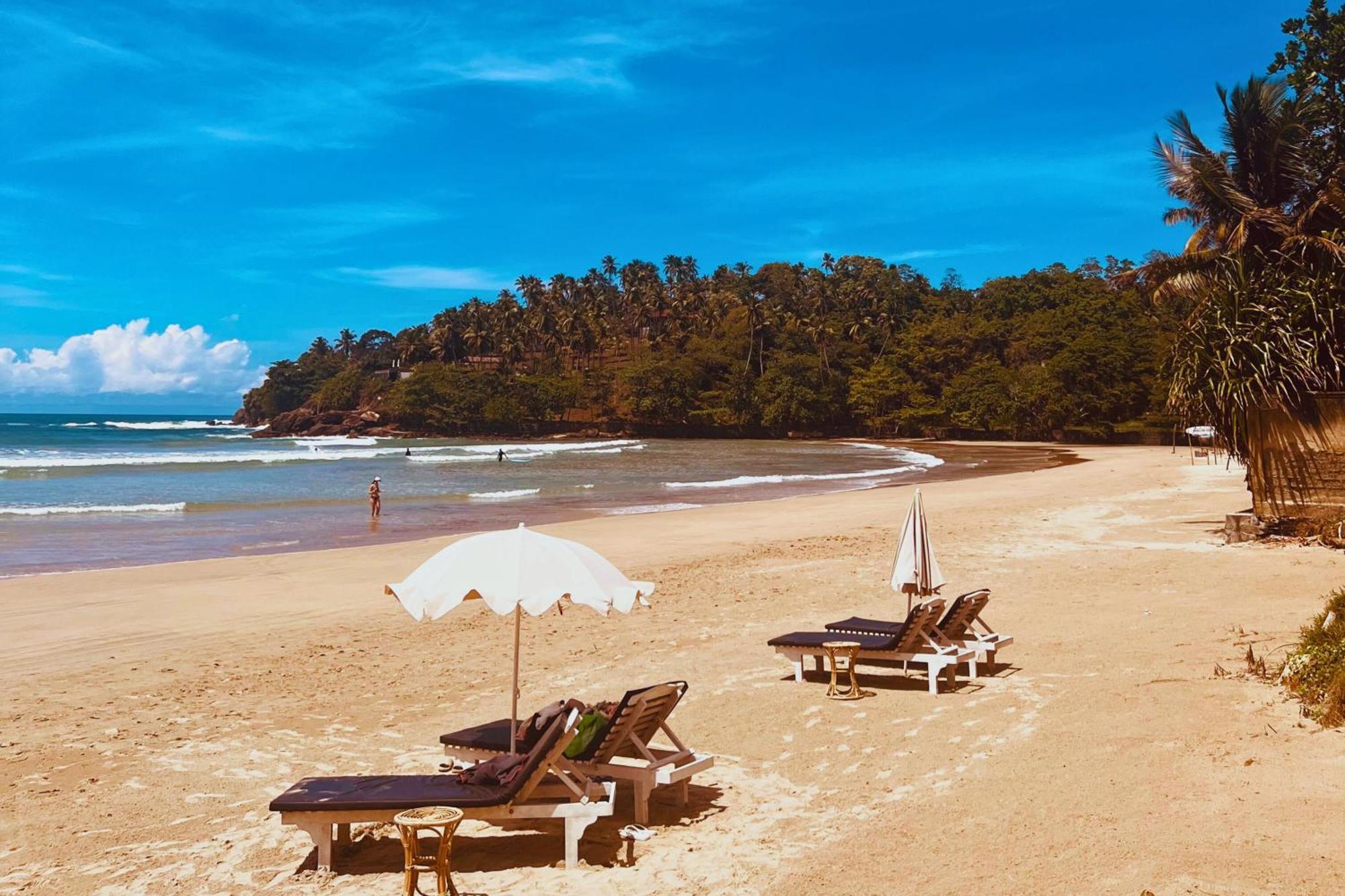 Calma - Surf, Yoga & Coffee On A Private Beach Dickwella Exterior photo