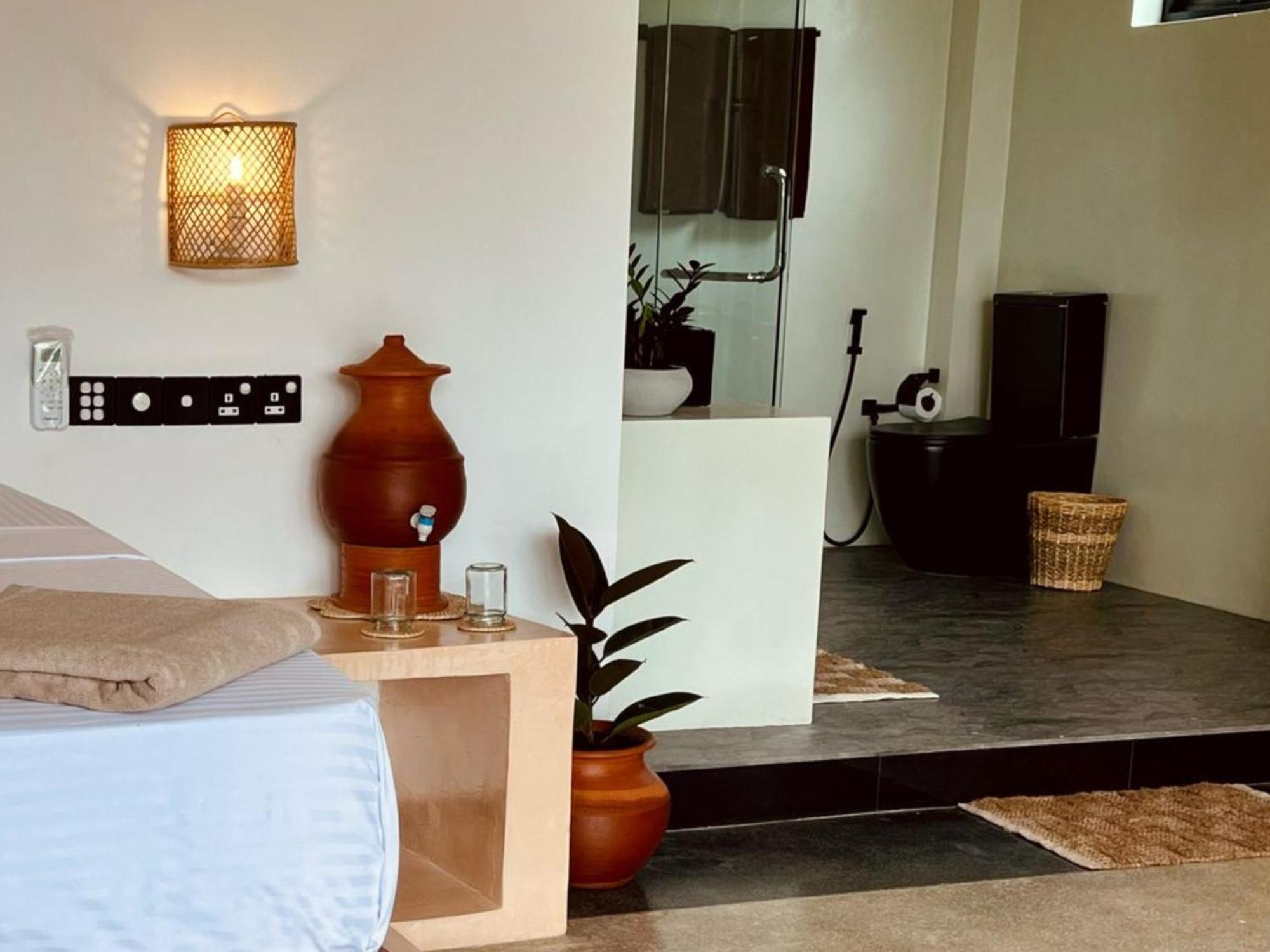 Calma - Surf, Yoga & Coffee On A Private Beach Dickwella Exterior photo
